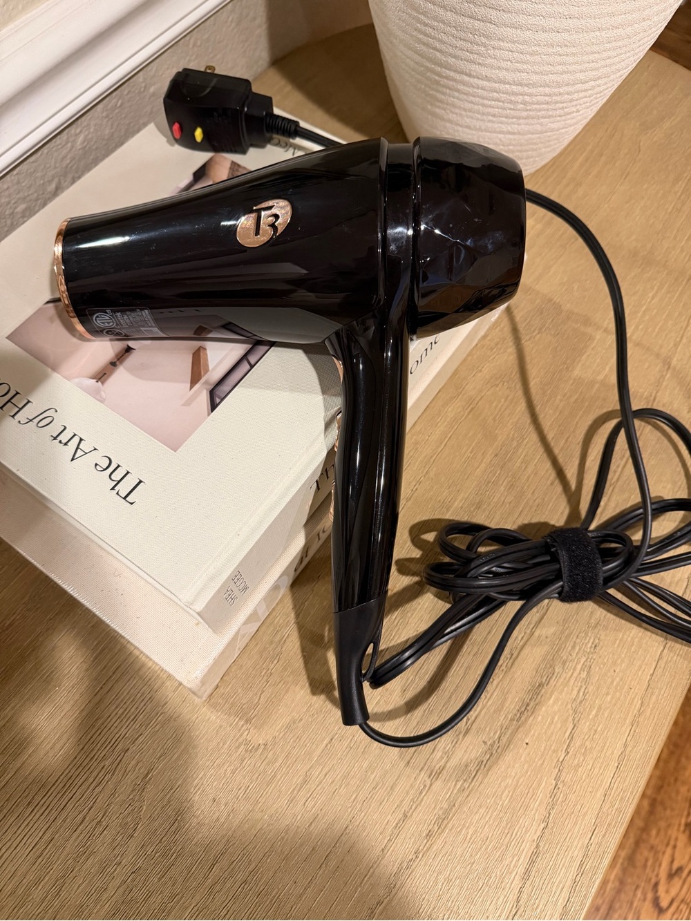 T3 Featherweight Luxe 2i Hair Dryer Black Rose Gold Model 73831